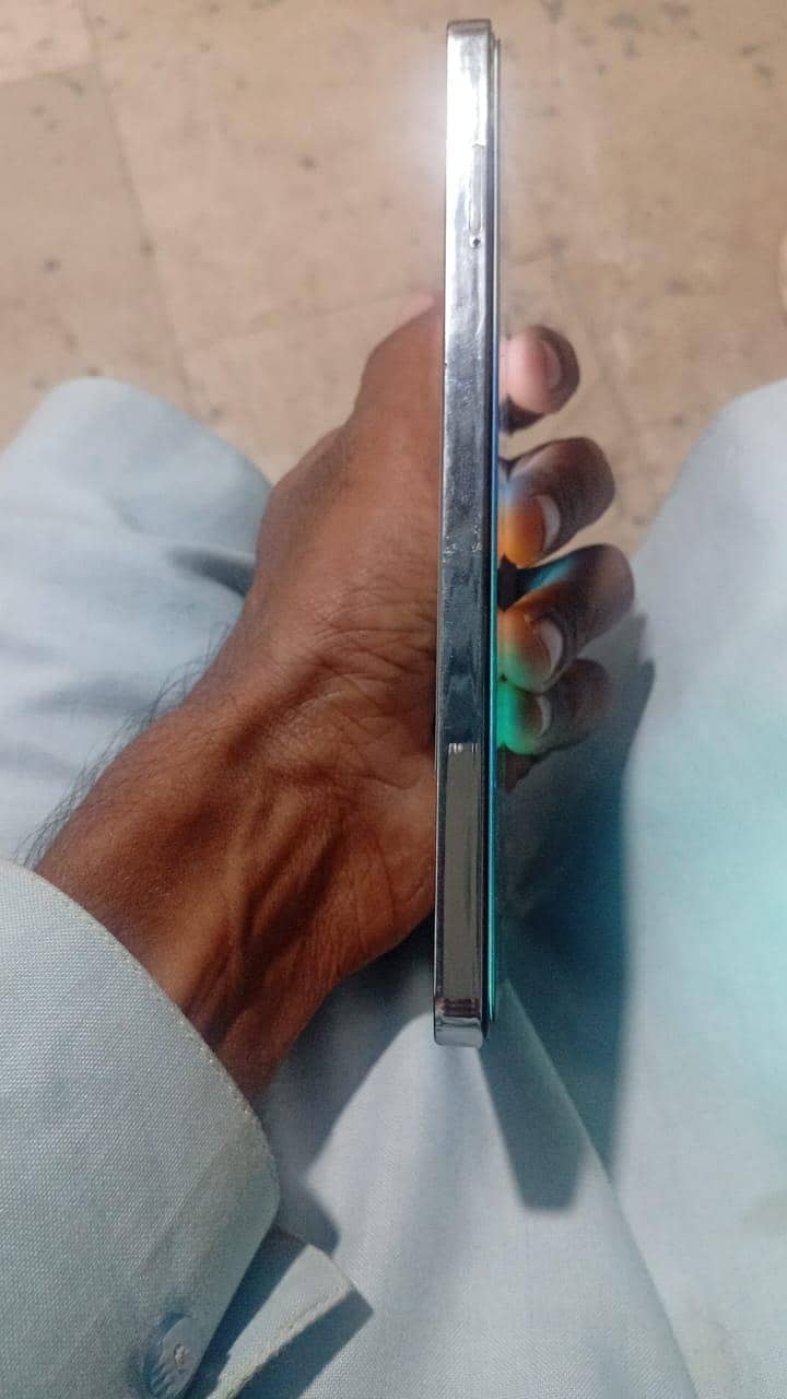 Tecno CAMON 20 2
