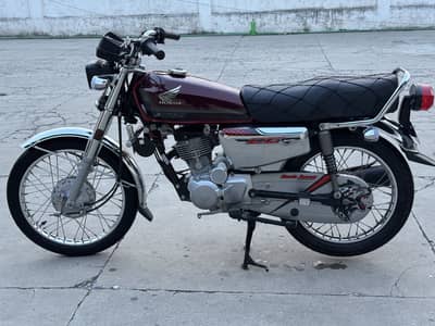 CG 125 SE (Self Start) 2025