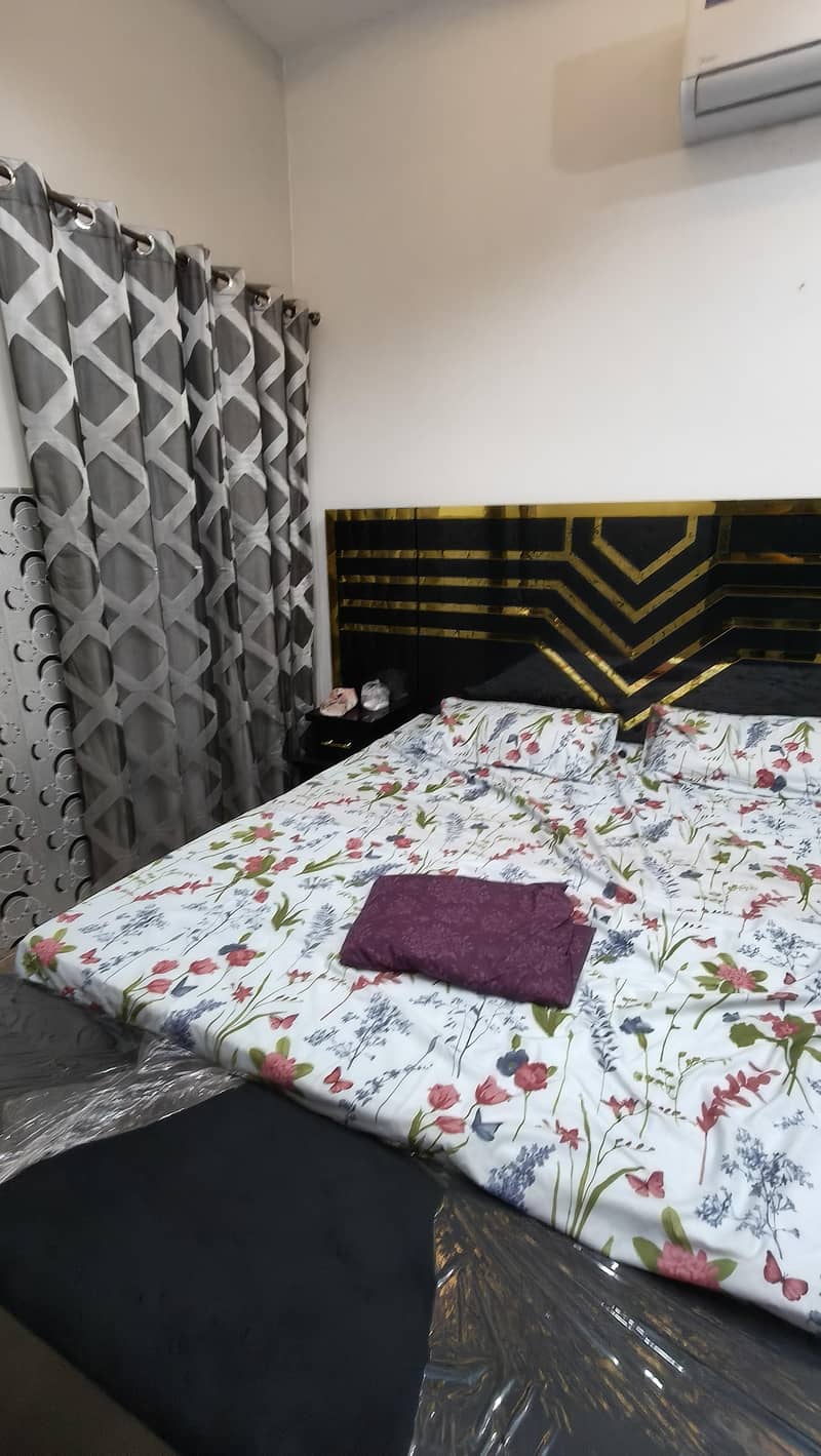 King Bed Size 1
