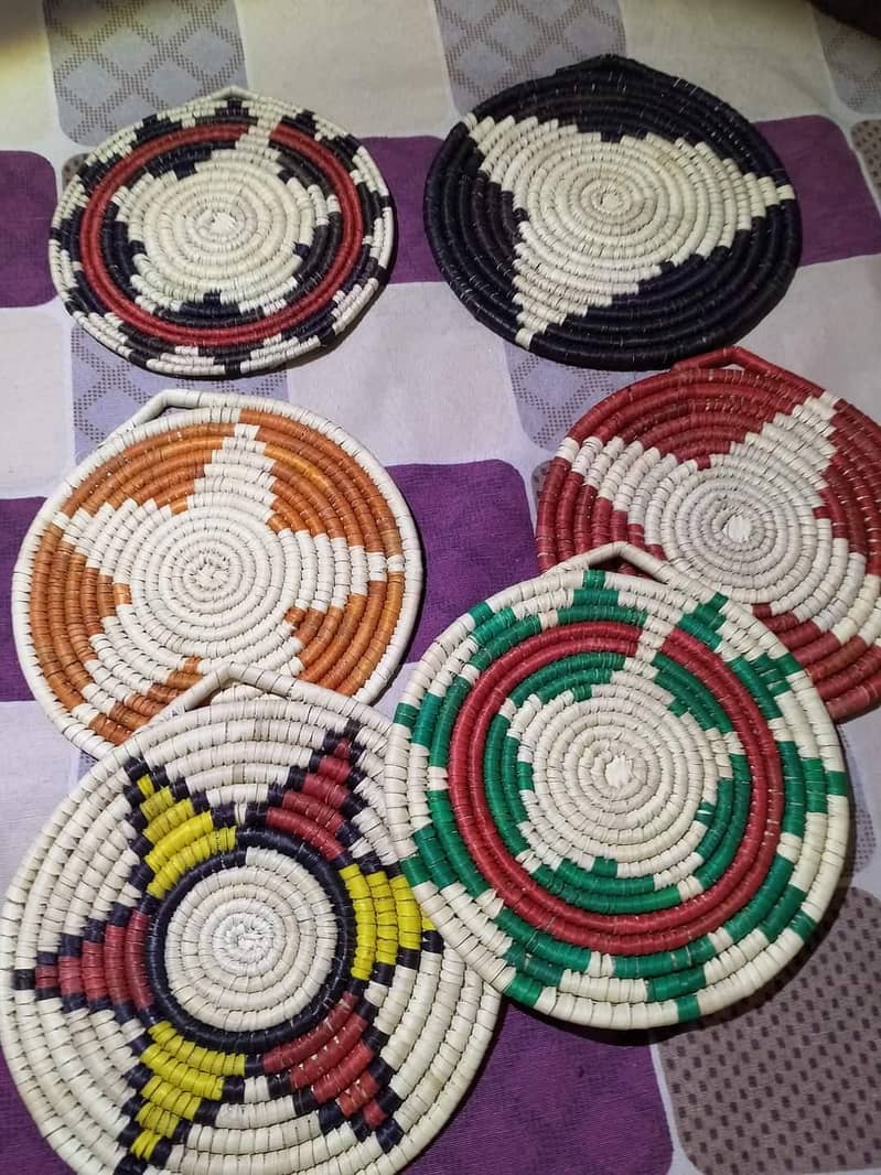 Beautiful Handmade Changer Set / ہاتھ سے بنے خوبصورت چانگیر 5