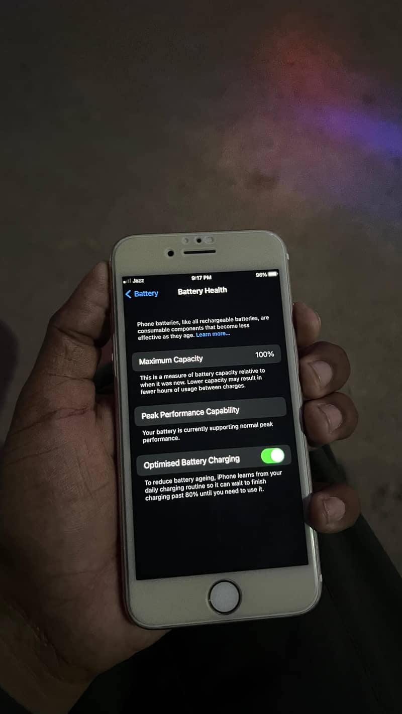 Apple iPhone 7 2