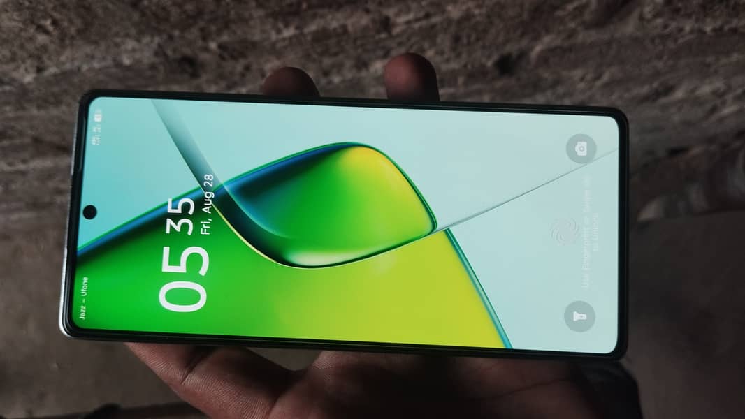Infinix Note 40 5