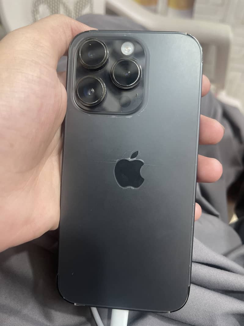 Apple iPhone 14 Pro 0