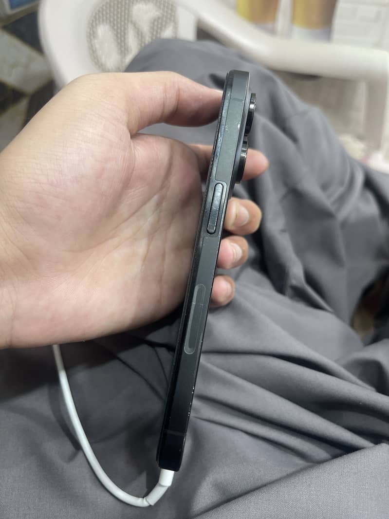 Apple iPhone 14 Pro 1