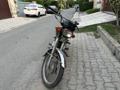 Honda CG-125 (2014 model)