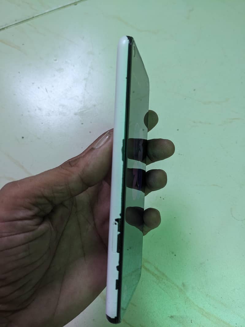 Google Pixel 4a 5G 4