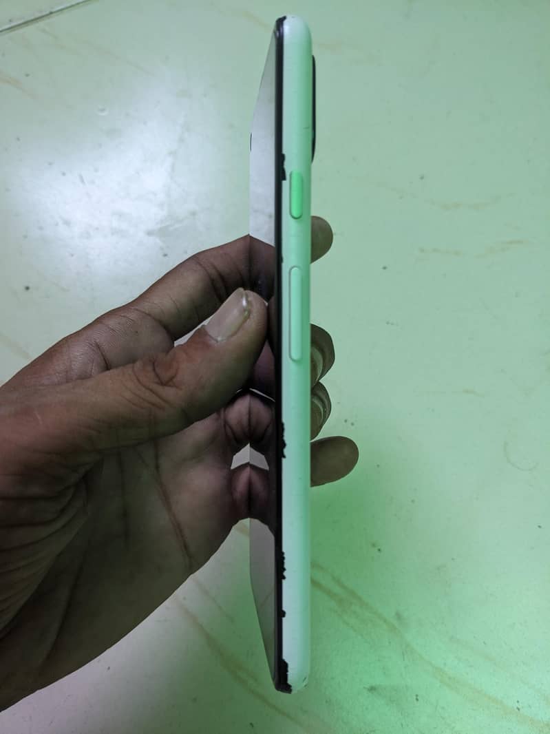 Google Pixel 4a 5G 6