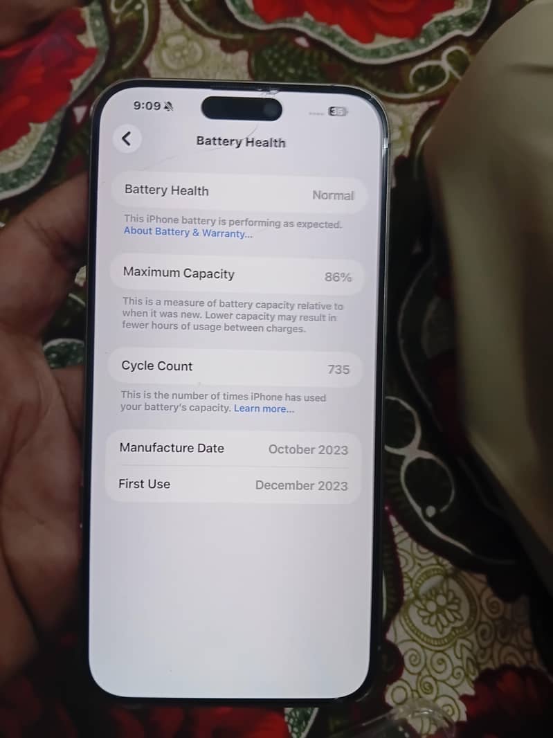 Apple iPhone 15 Pro Max 4