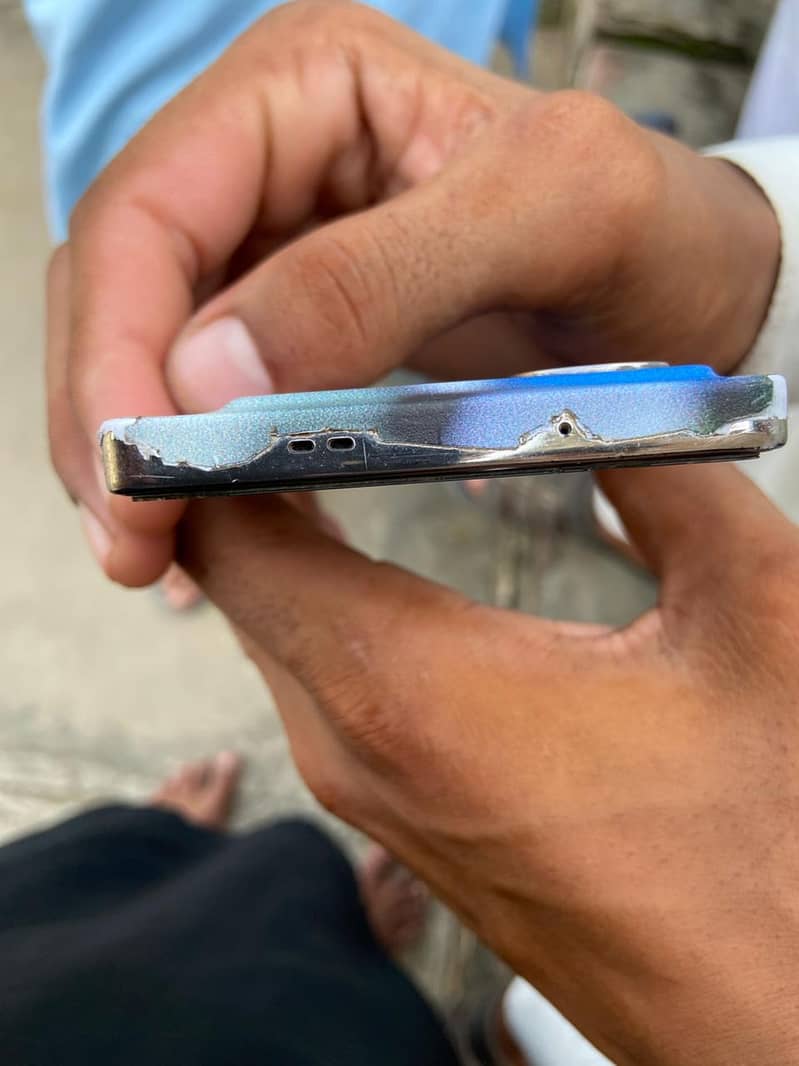 Infinix Note 40 6