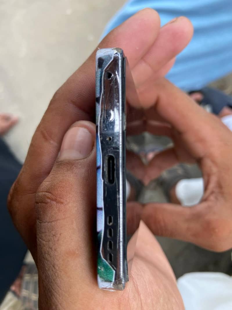 Infinix Note 40 8