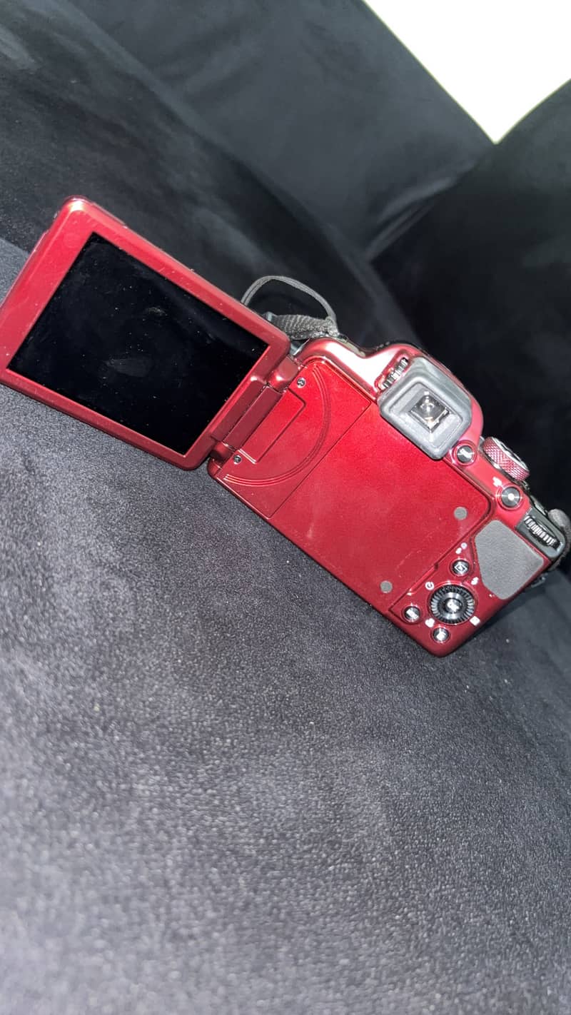 Nikon camera p520 3