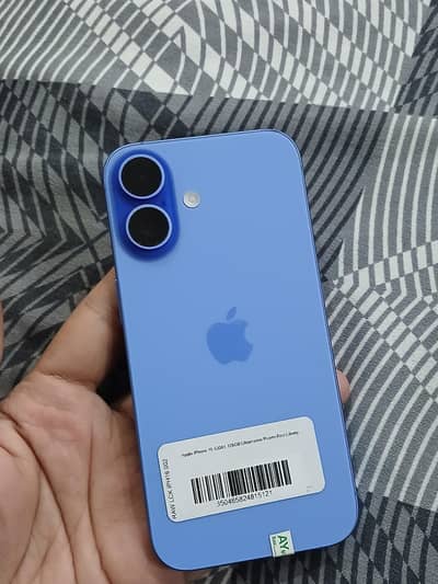 Apple iPhone 16