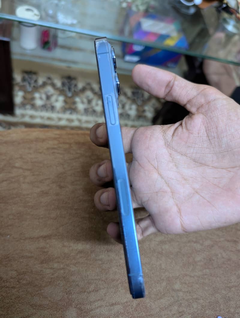 iPhone 13 pro max 7