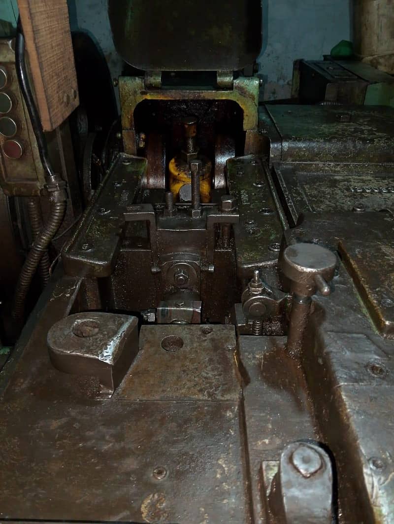 Heading Machine 3