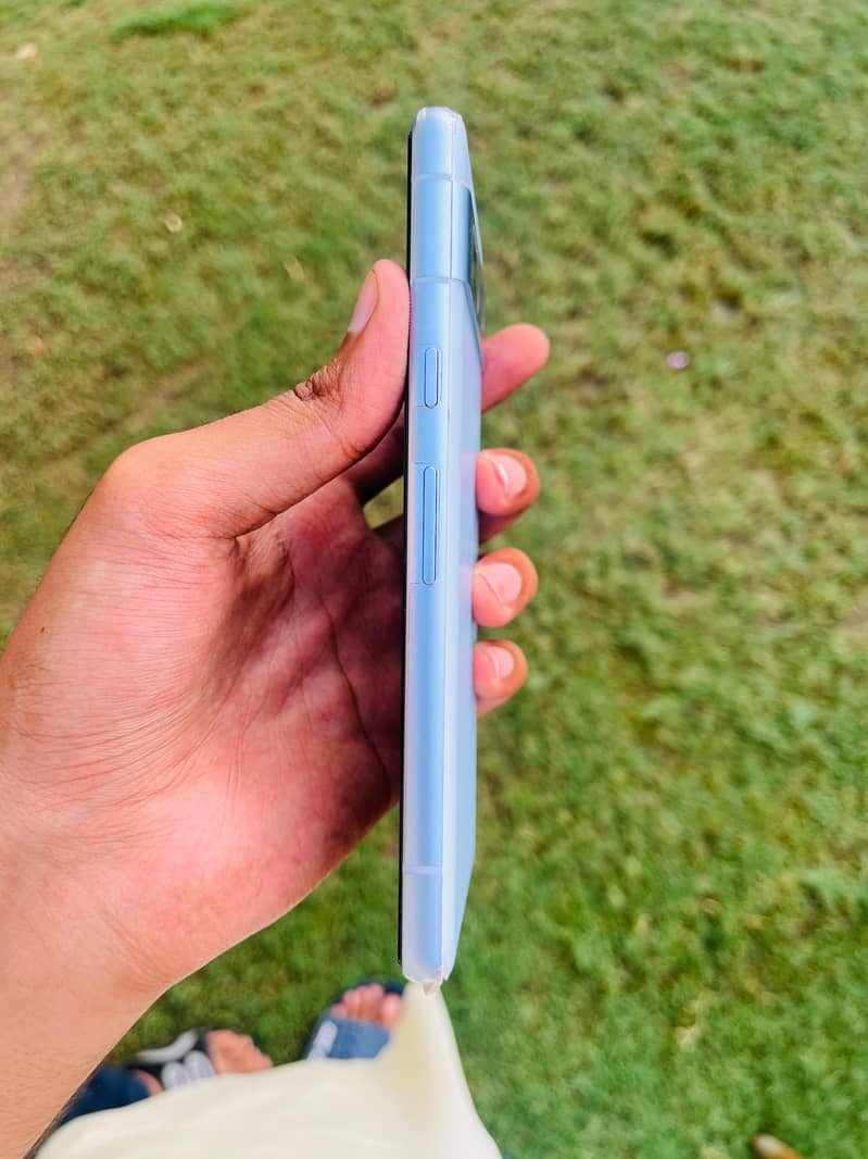 Google Pixel 7a 3