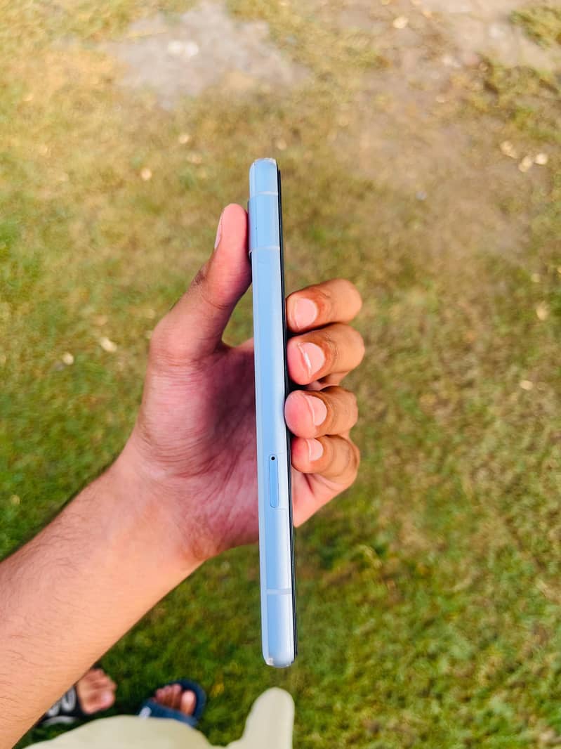 Google Pixel 7a 4