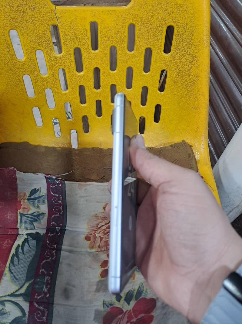 Google Pixel 7 2