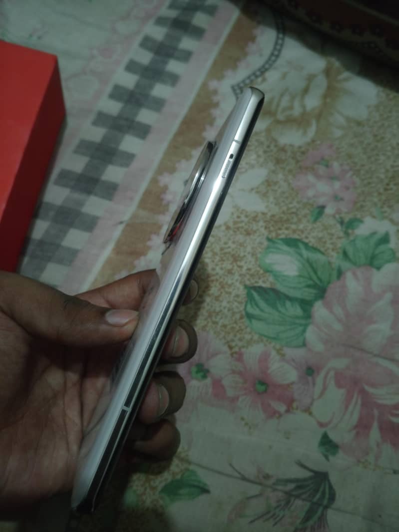 One Plus 12 2