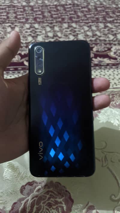 Vivo S1