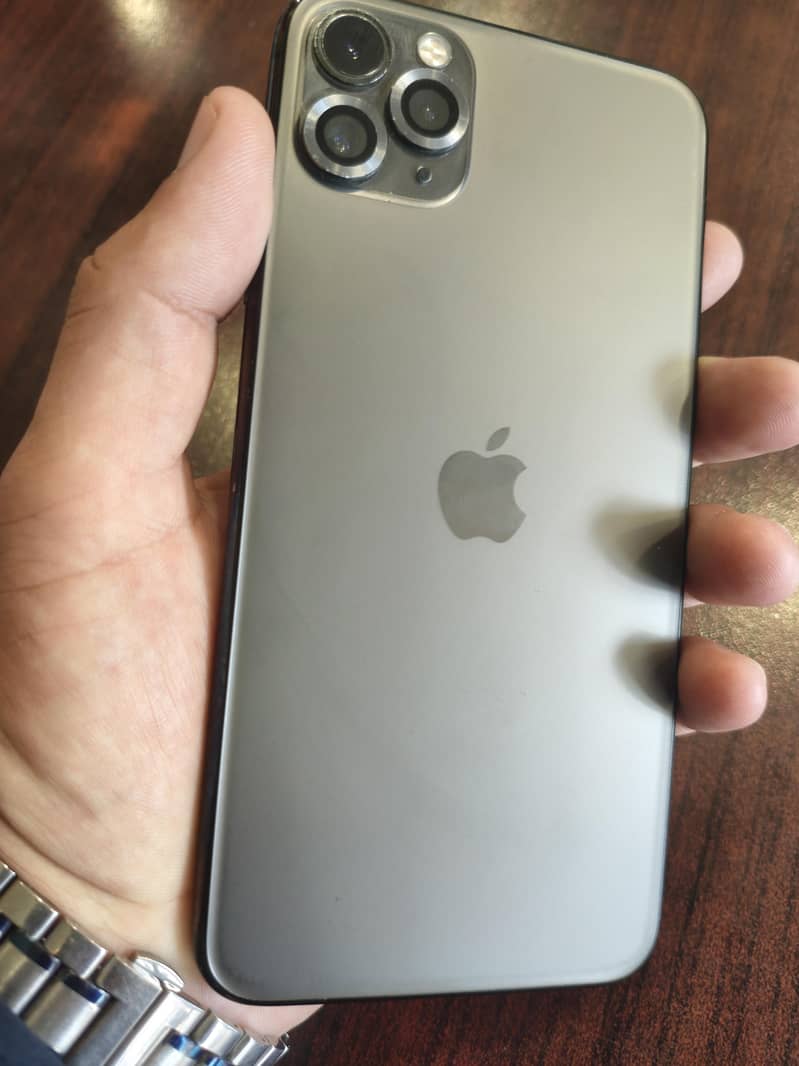 Apple iPhone 11 Pro Max 6
