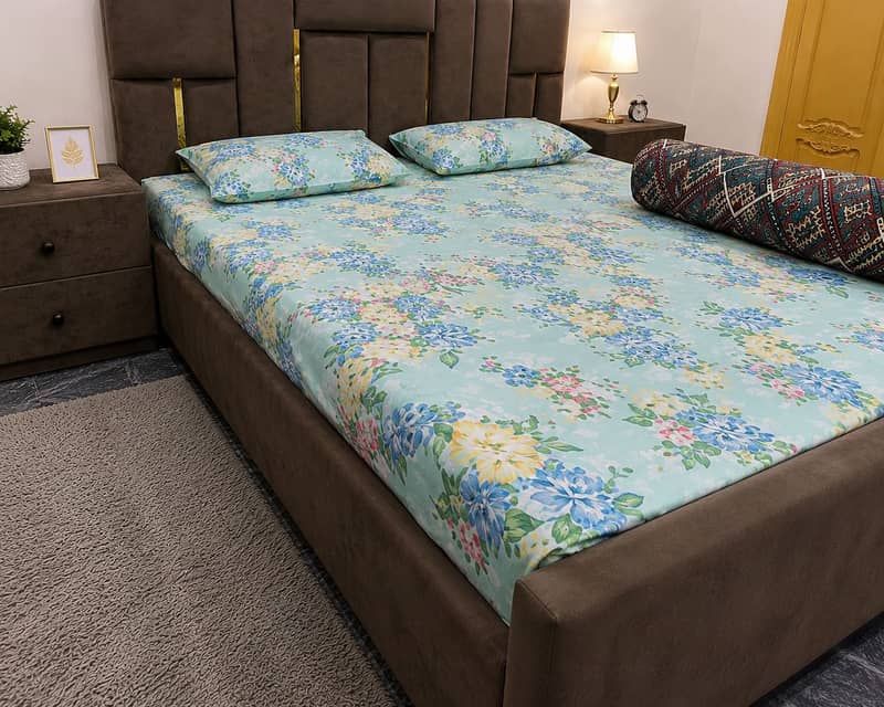 Complete bed set with dressing table 1