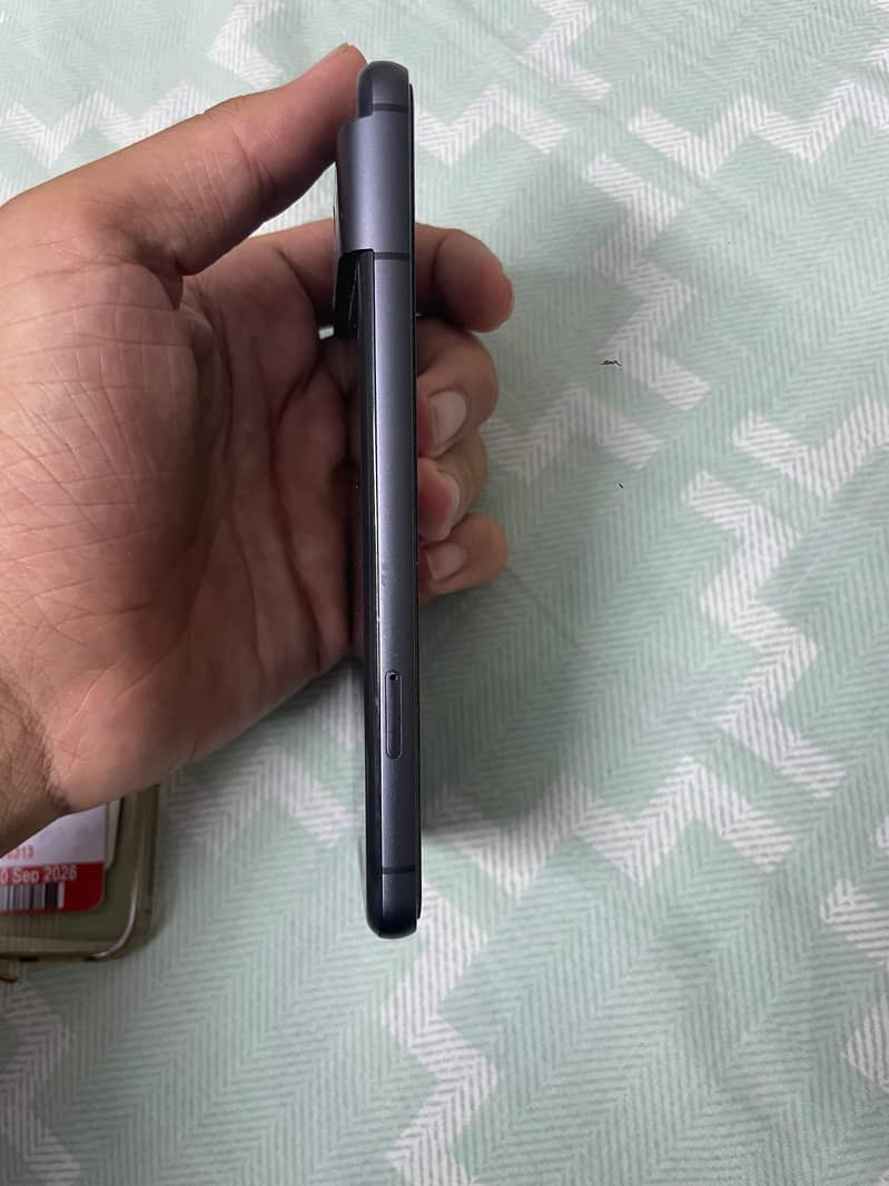 Google Pixel 8 2