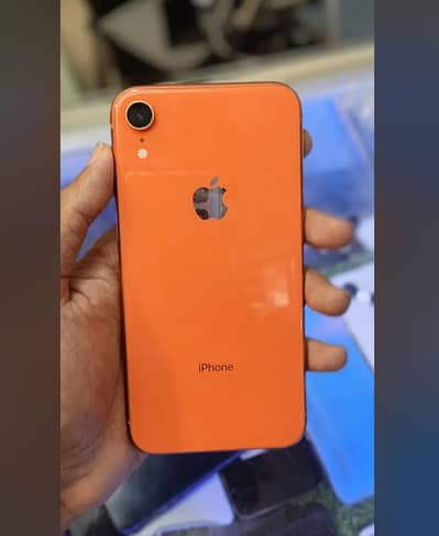 Apple iPhone XR