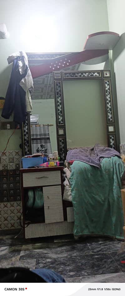 dressing table for sell. . . .