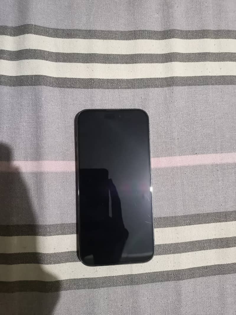 Apple iPhone 14 Pro Max 1