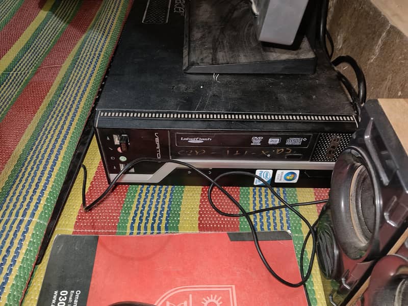 Desktop Computer 1