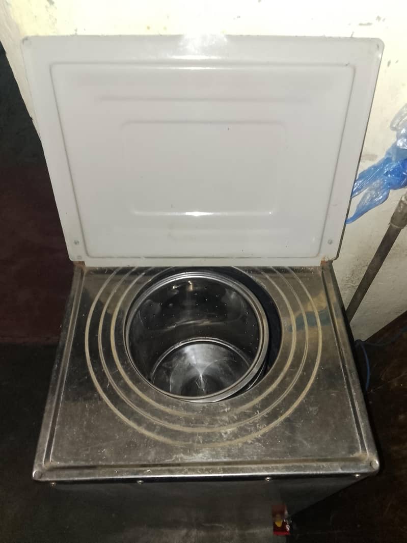 washer & dryer 2