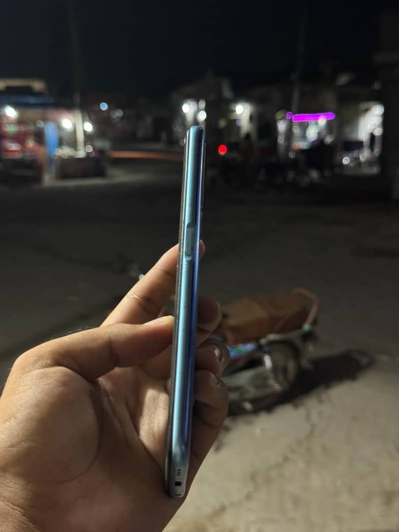 Realme 9i 3