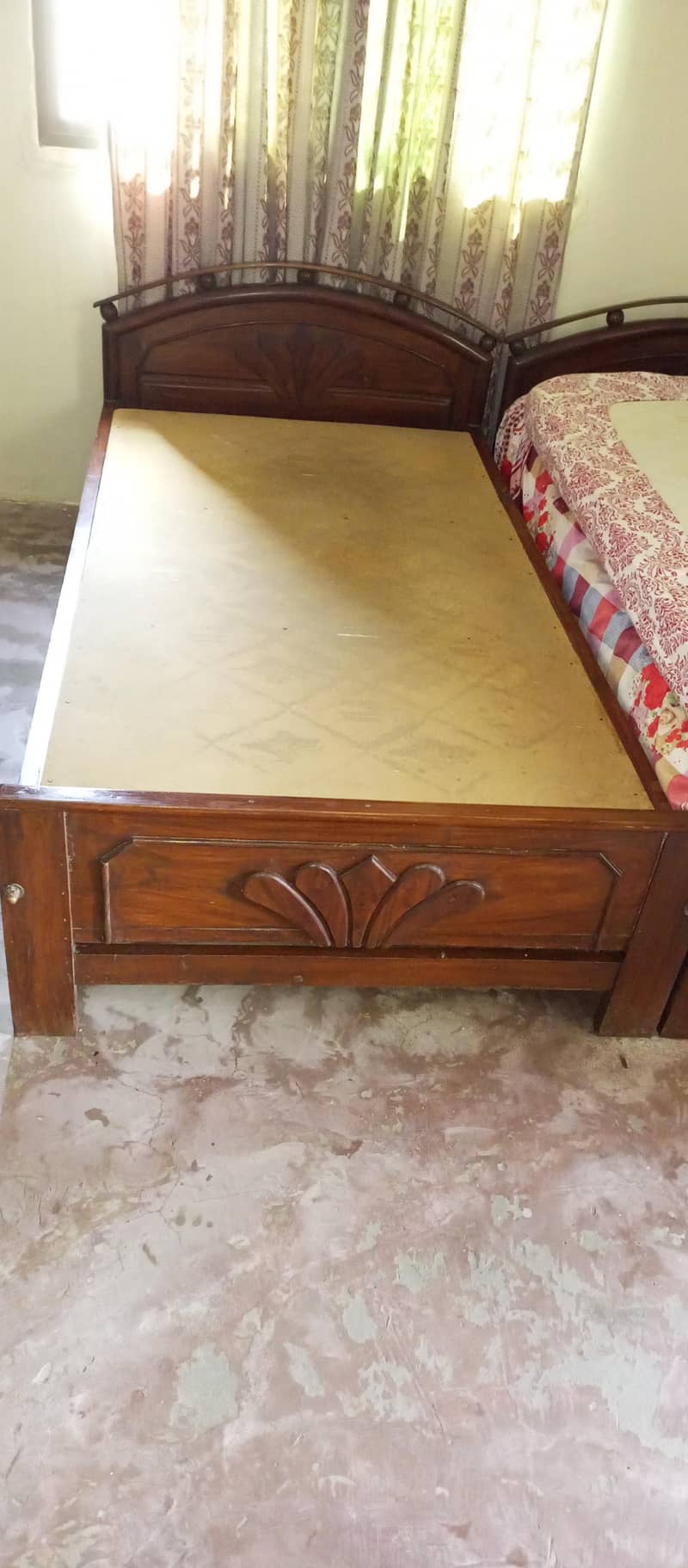 Single bed 2