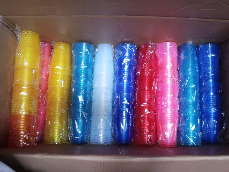 plastic Glasses 7