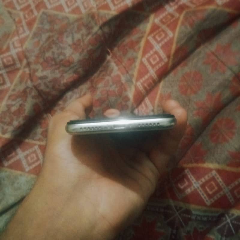 Apple iPhone X 10