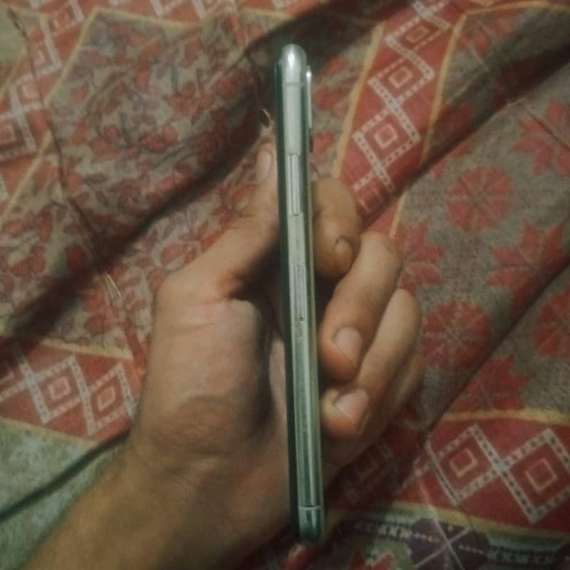 Apple iPhone X 12