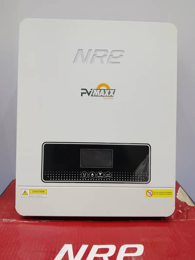 NRE 6.5 KWA Solar Inverter Hybrid with box