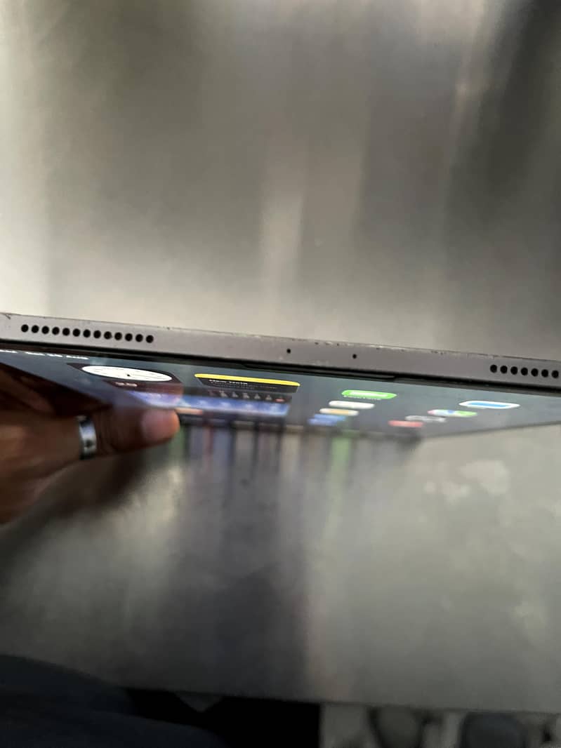 ipad Pro 2020. . . 6