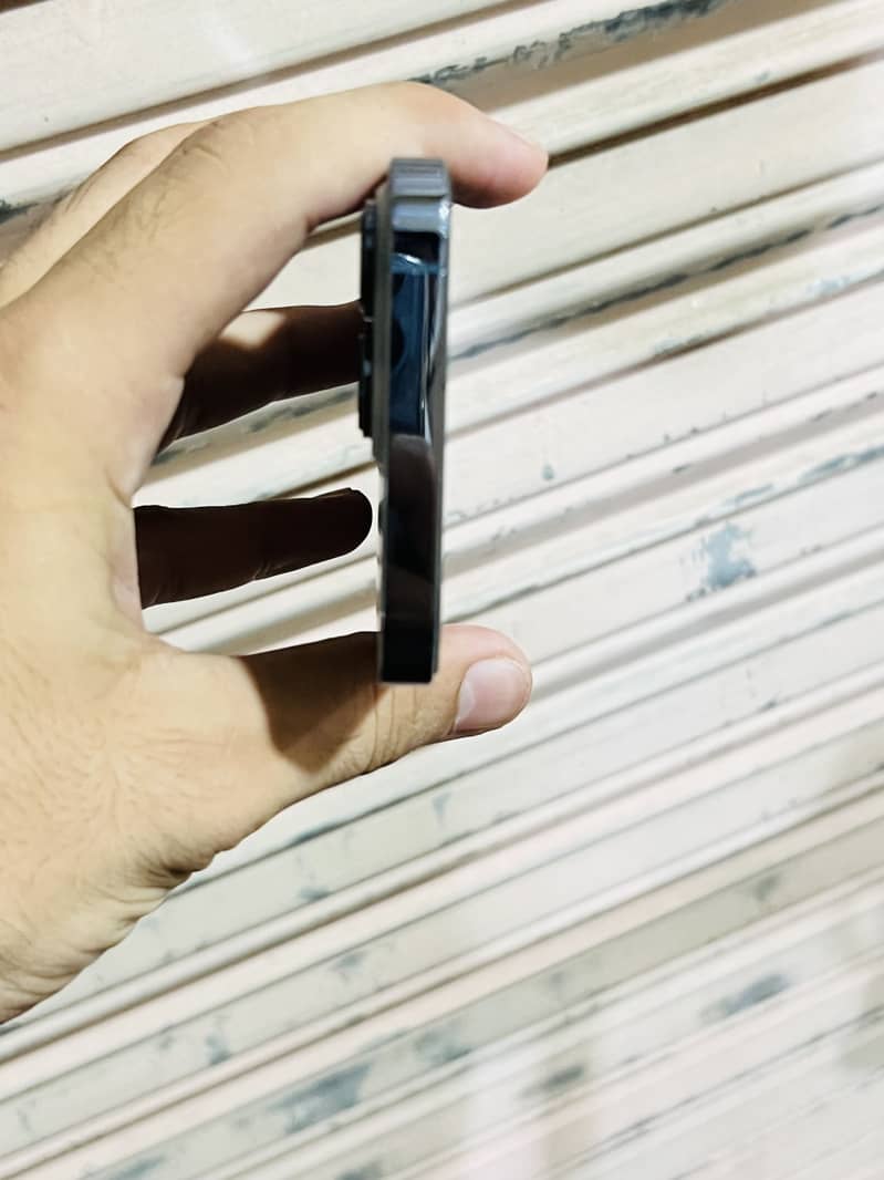 Apple iPhone 13 Pro 7