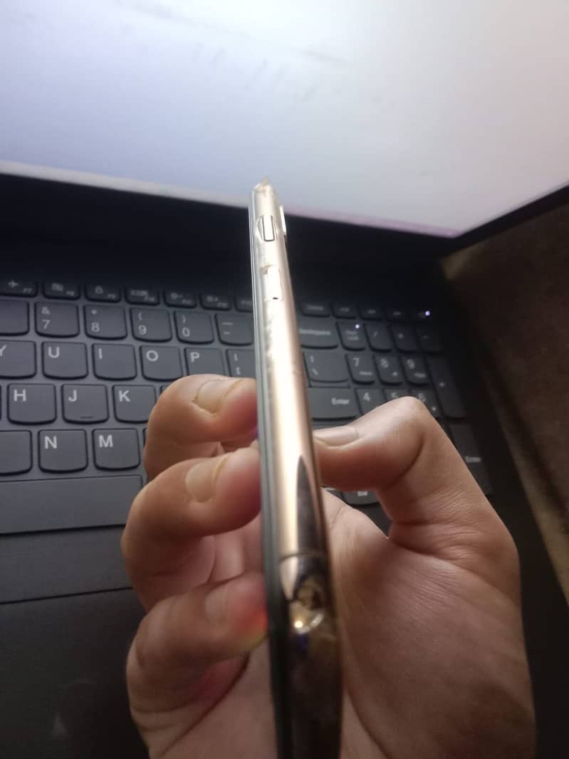 Iphone XS Max pta 4