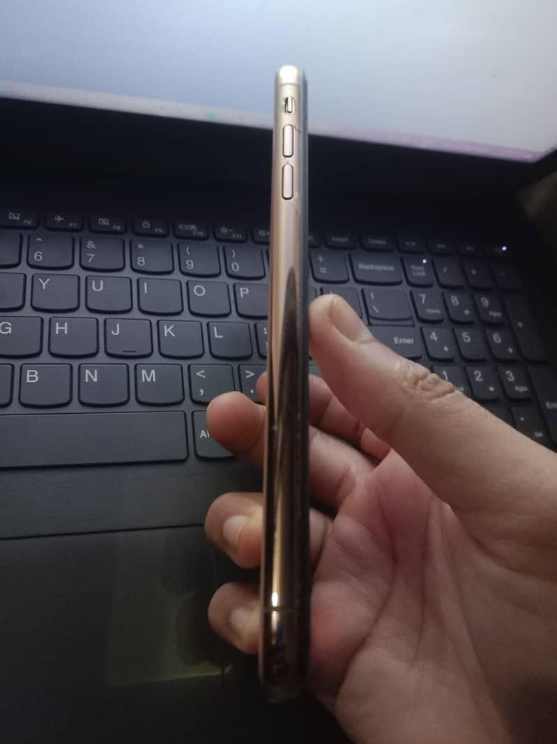 Iphone XS Max pta 5