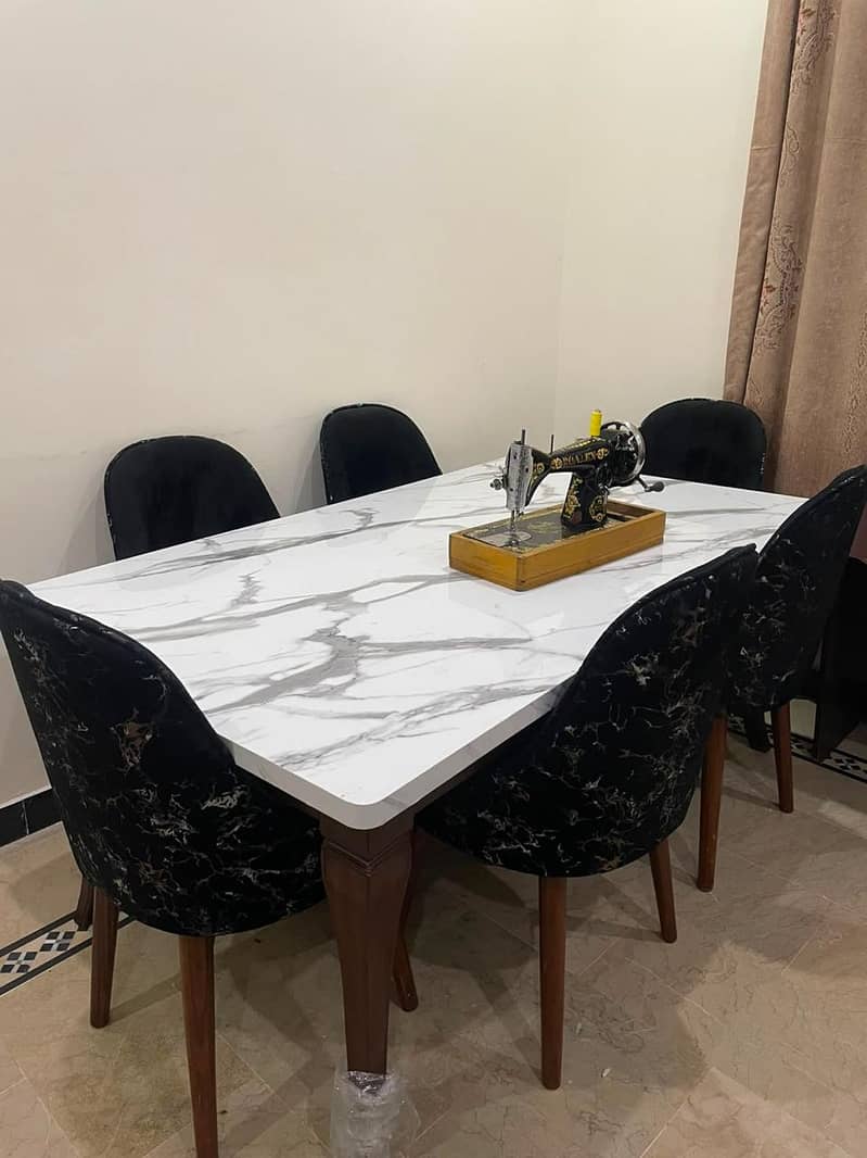 6 seat Dining table 2