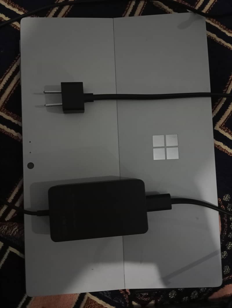Windows surface pro 4 3