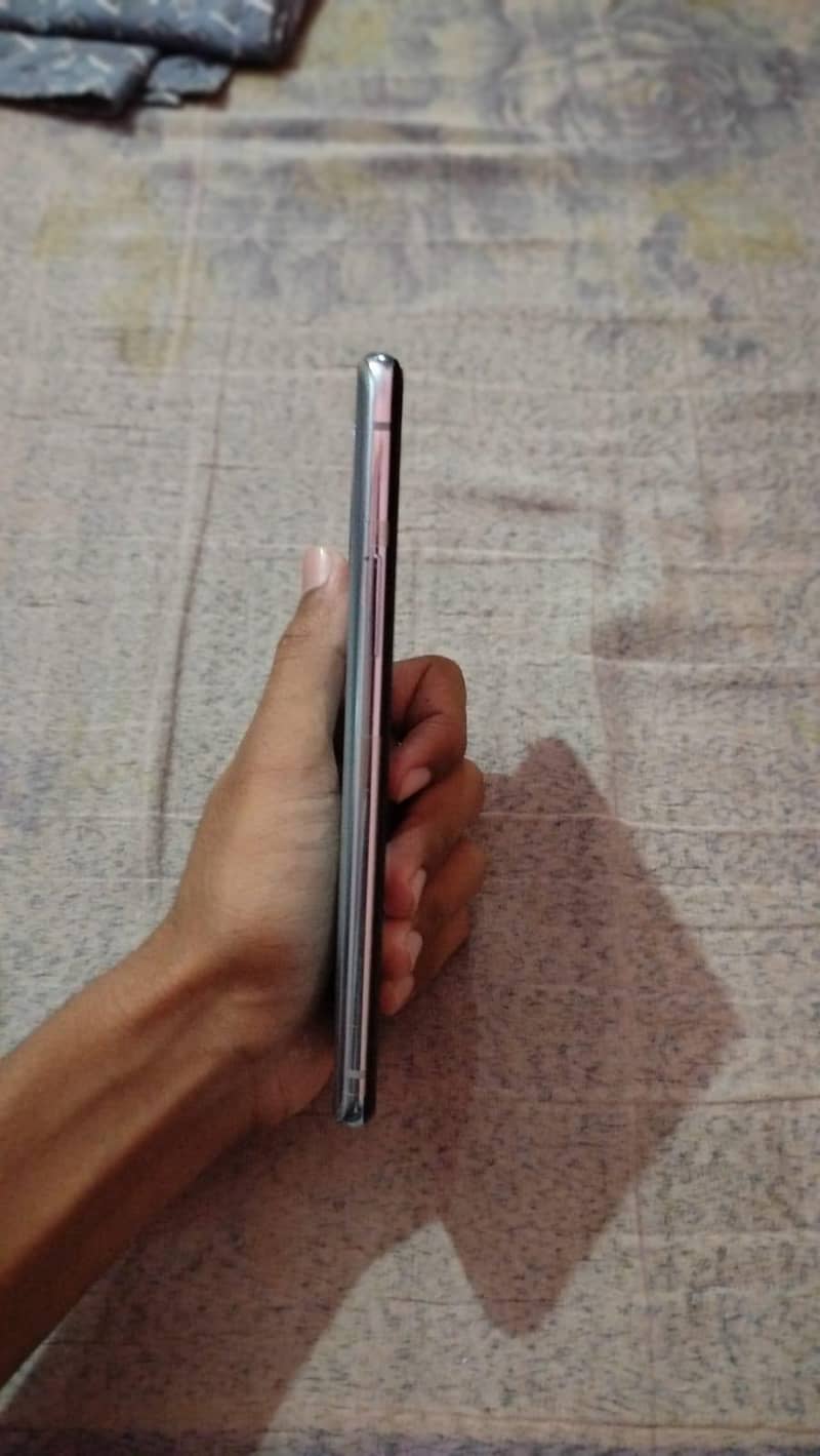 One Plus 8T 1