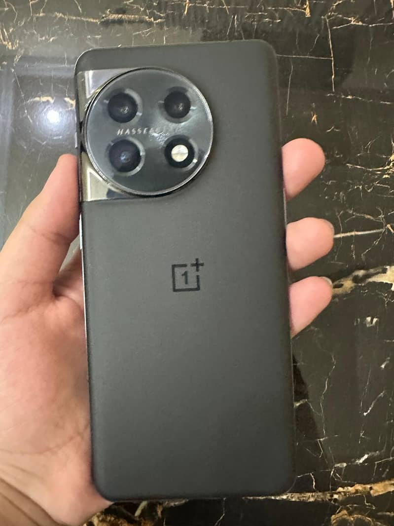 ONEPLUS 11 2