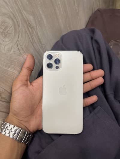 Apple iPhone 12 Pro