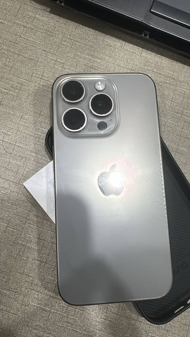 Apple iPhone 15 Pro 1
