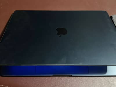MacBook Air M4 15-inch | 16GB RAM | 256GB SSD | 100% Battery Health