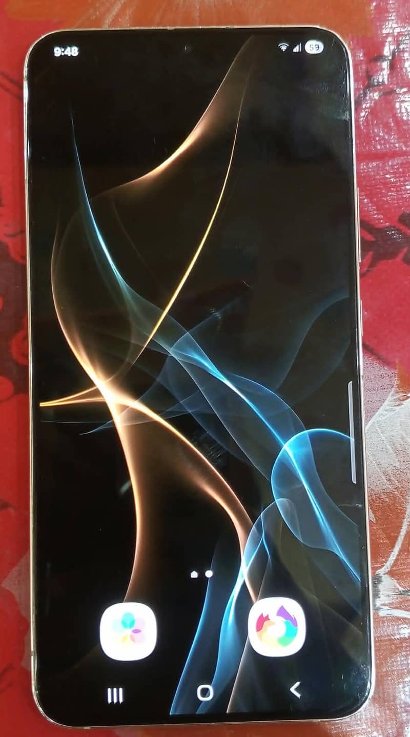 Samsung S22 Plus 1