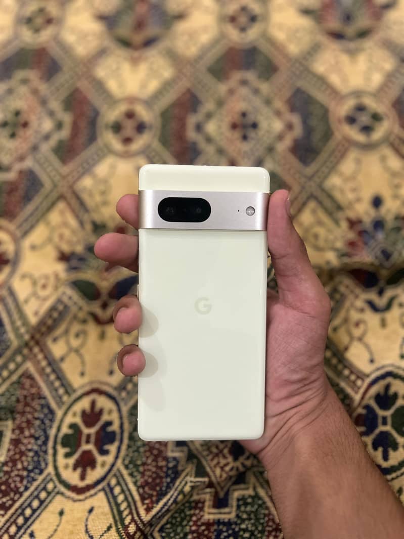 Google Pixel 7 0